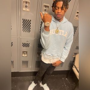 Meet your Posher, Juan